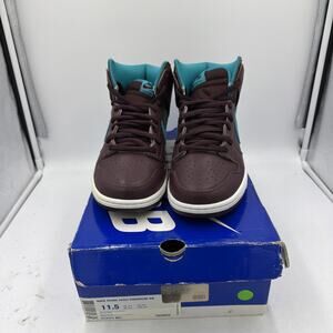 Size 11.5 - Nike Dunk Premium SB High Red